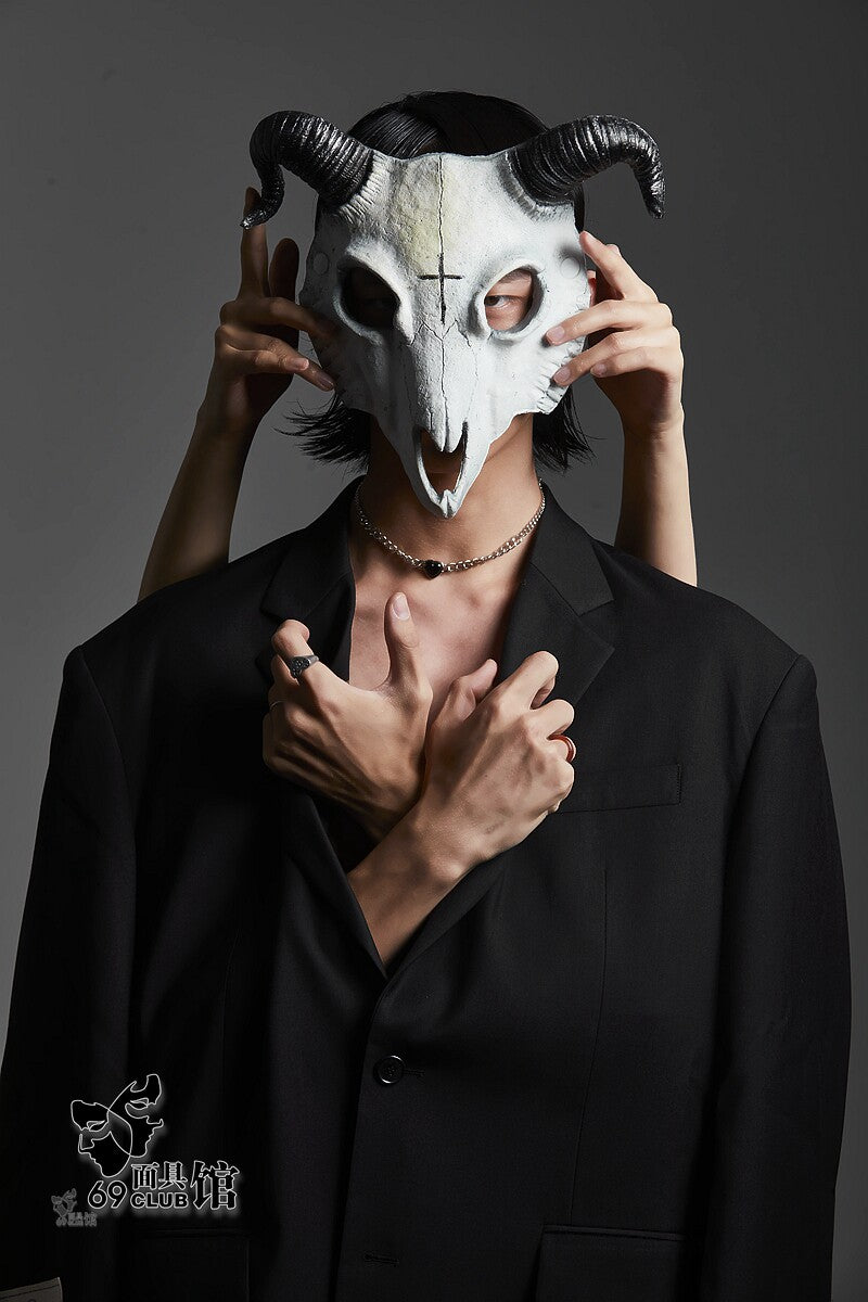 UNISEX FULL FACE PUNK COSPLAY STAGE & HALLOWEEN COSTUME MASK