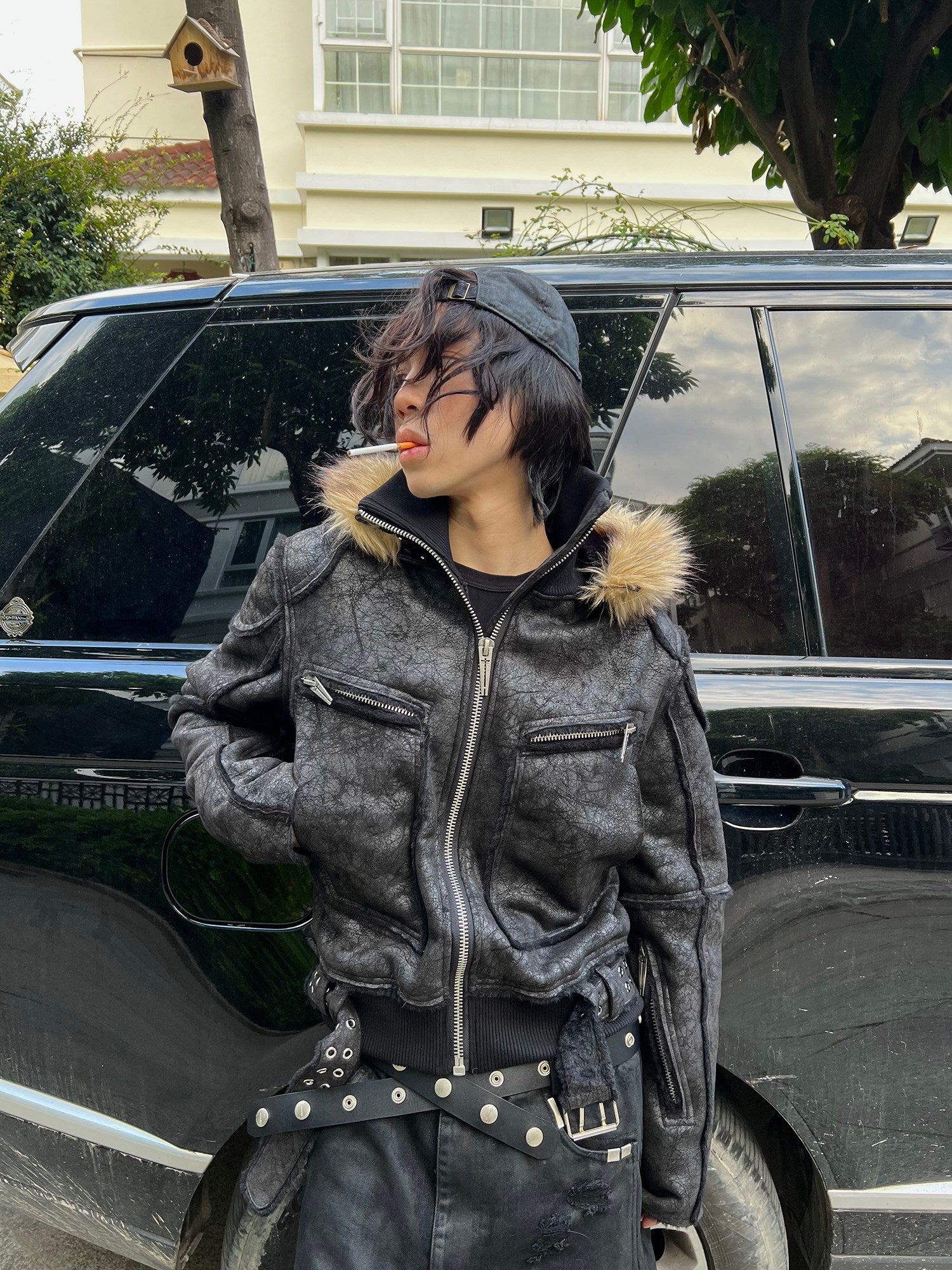 MULTI-ZIPPER REMOVABLE FUR COLLAR CRACKED LEATHER JACKET