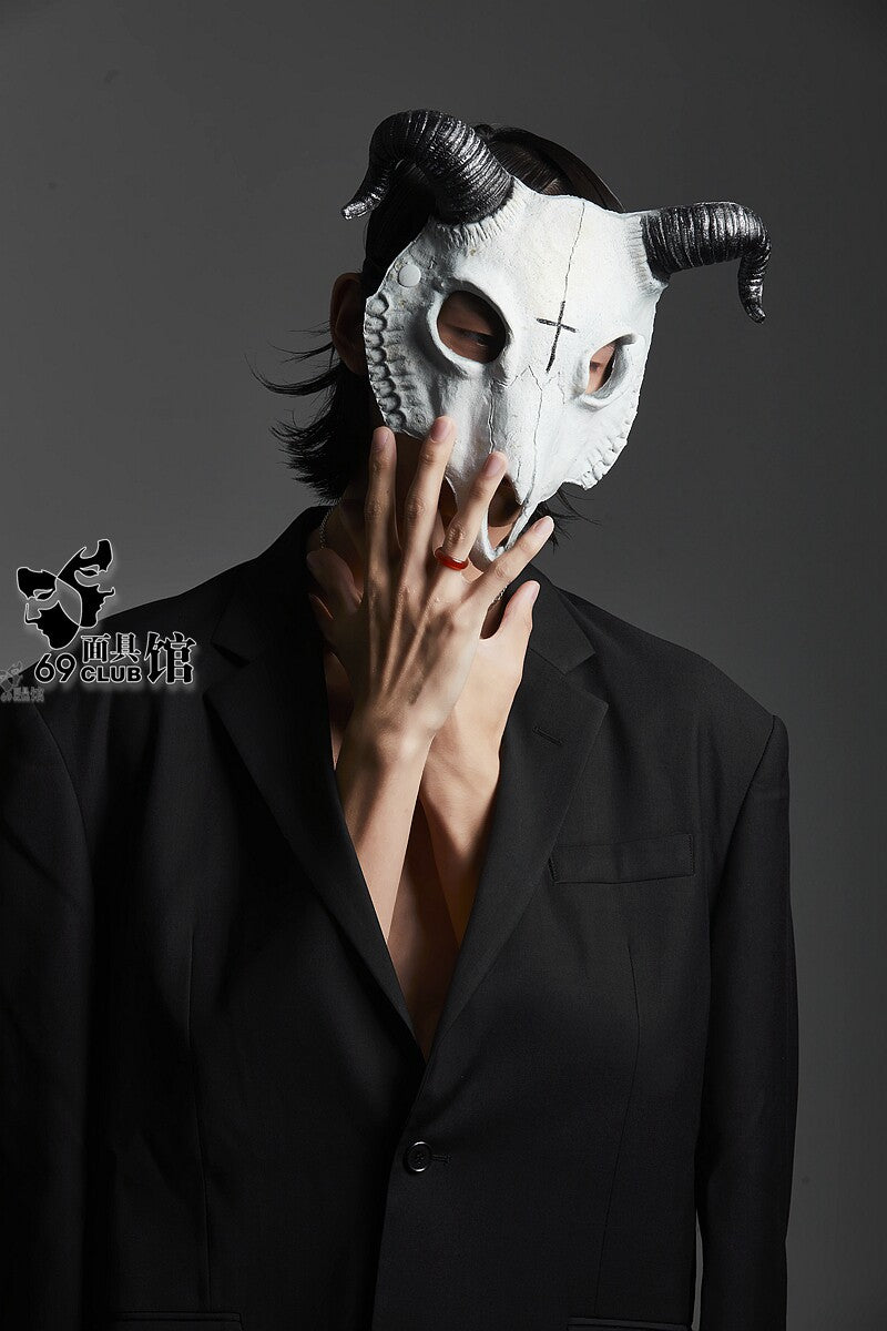 UNISEX FULL FACE PUNK COSPLAY STAGE & HALLOWEEN COSTUME MASK