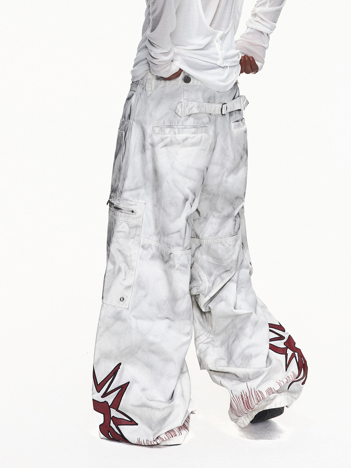 VINTAGE DETACHABLE STRAP EMBROIDERED PATCH CARGO PANTS