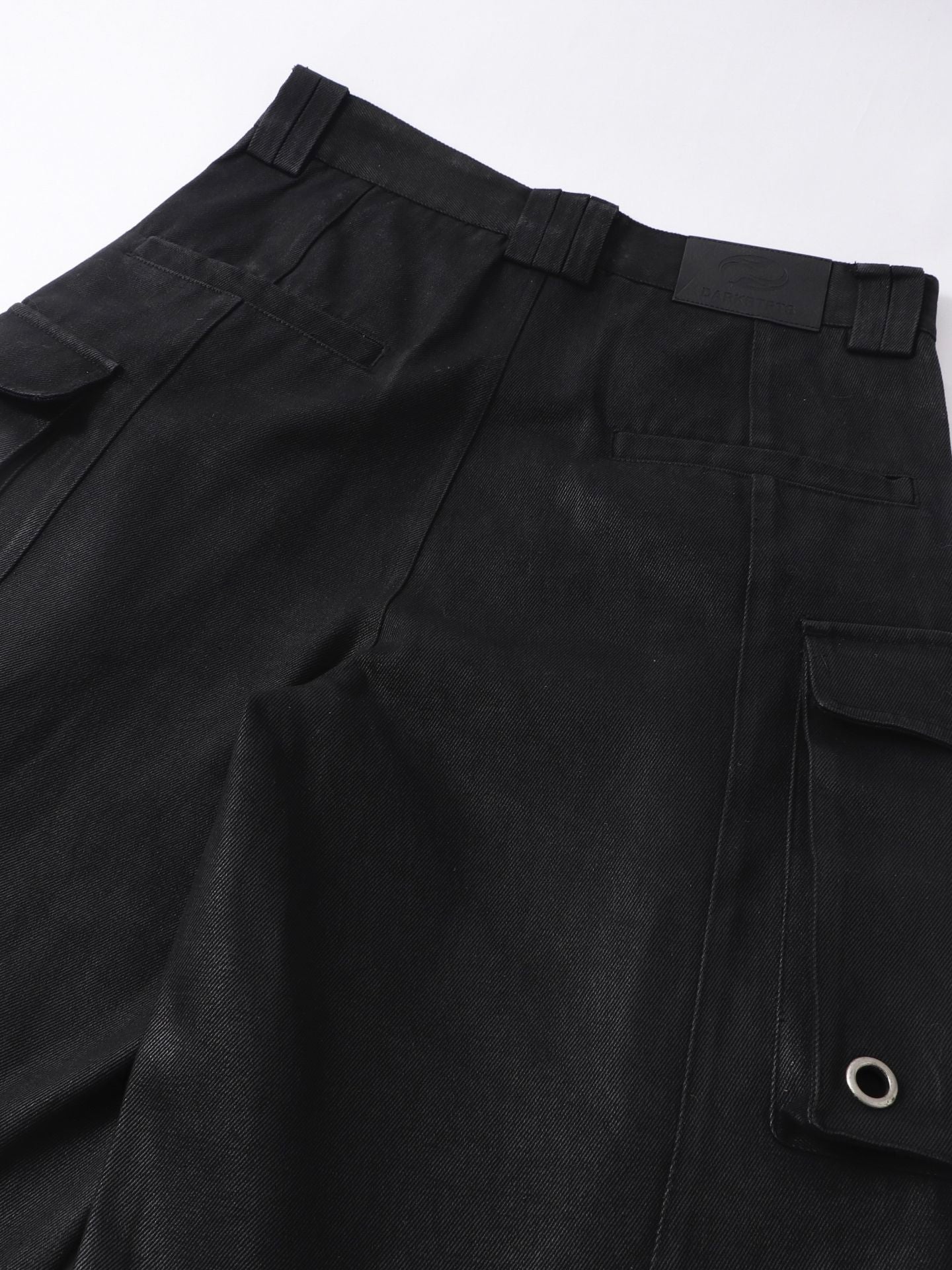 DARKPTPTS MULTI-POCKET WAXED NICHE FLOOR-LENGTH CARGO PANTS