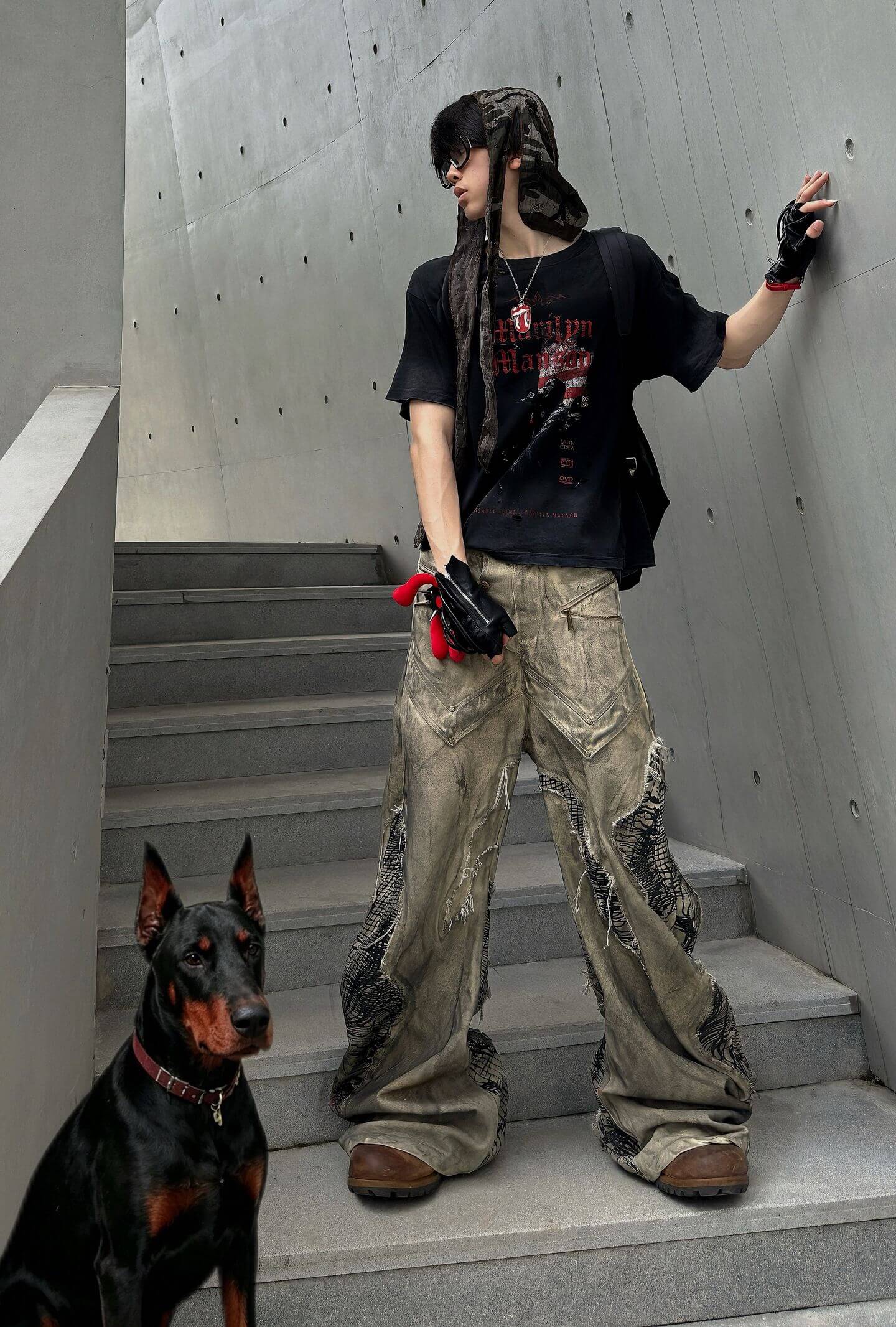 WASTELAND-STYLE SPIDER WEB PRINT DISTRESSED WIDE-LEG JEANS