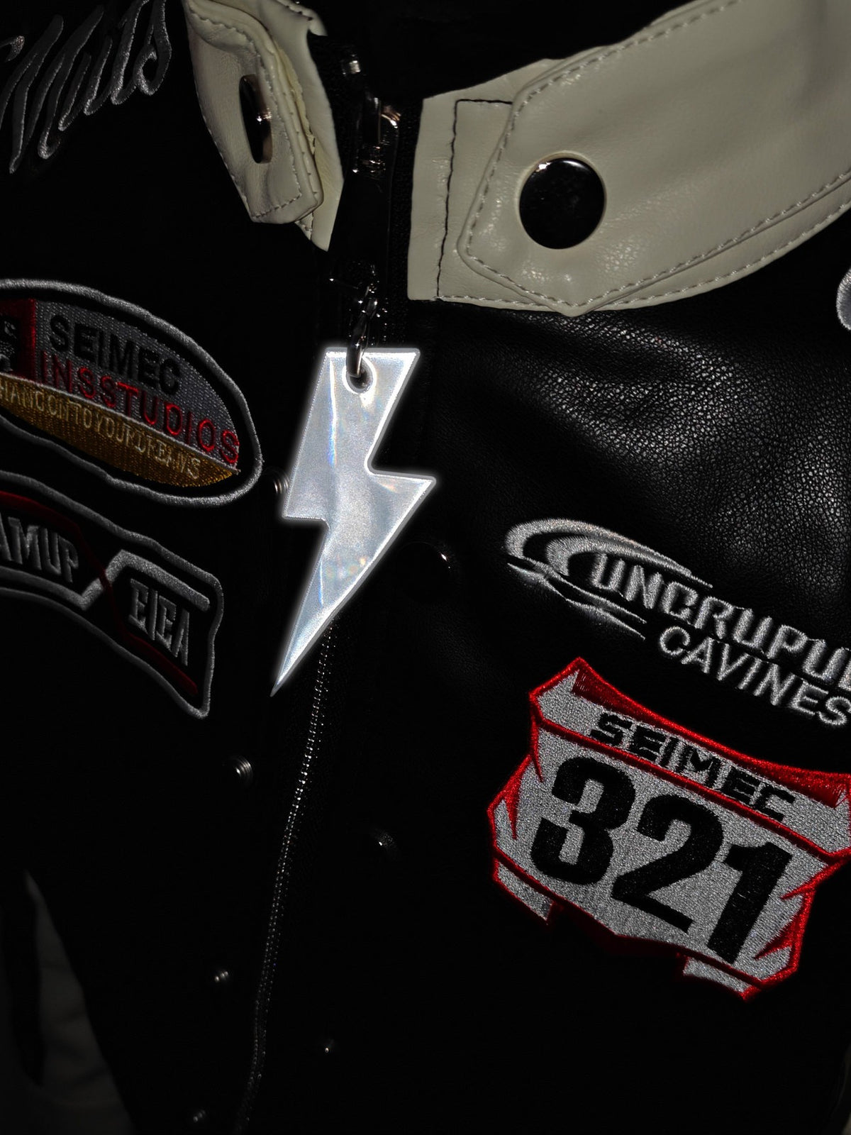 VINTAGE BIKER PU LEATHER EMBROIDERED STAND COLLAR CROPPED RACING JACKET