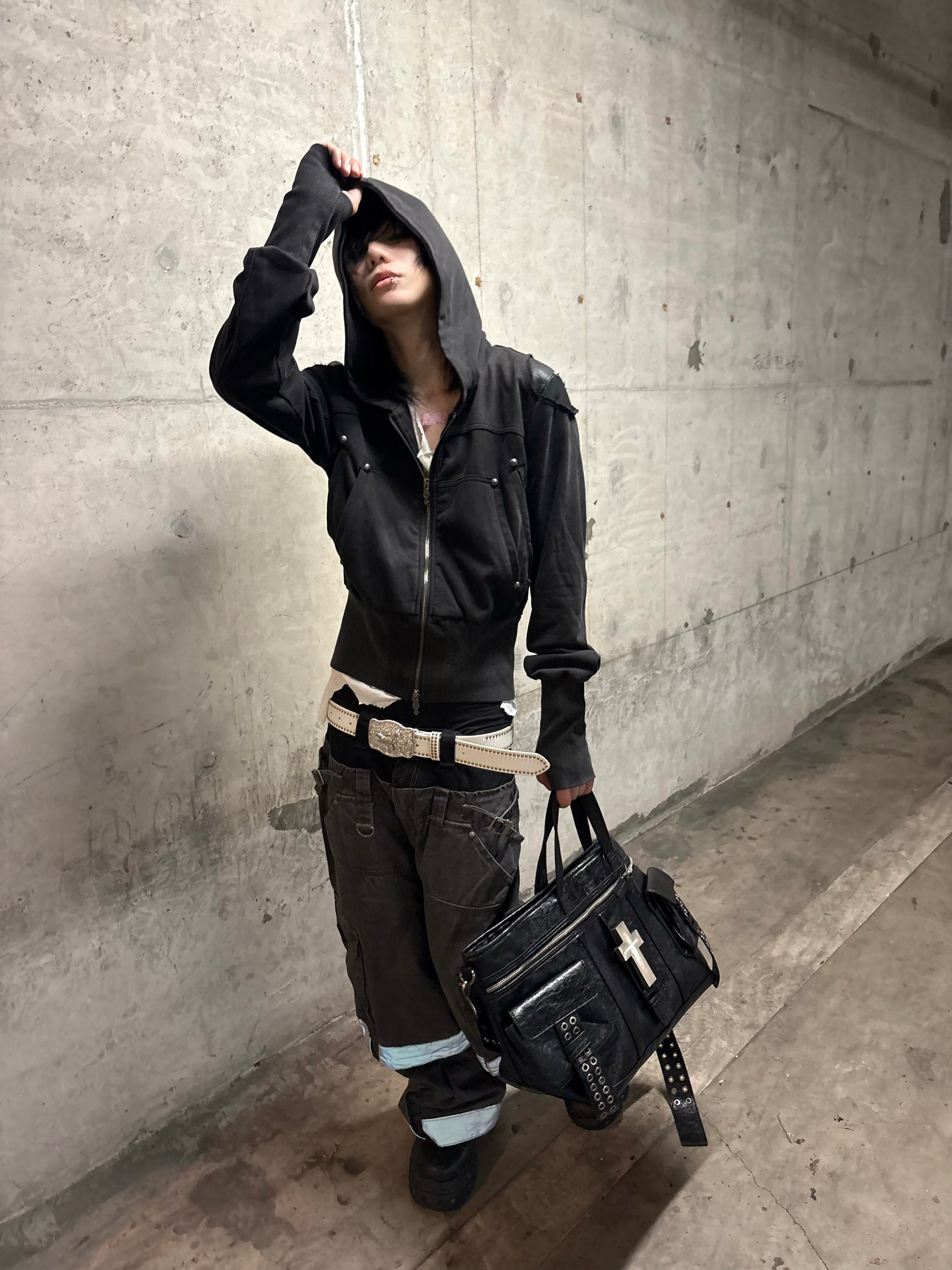 WASHED FAUX LEATHER ARMOR‑SHOULDER MULTI‑POCKET HOODIE