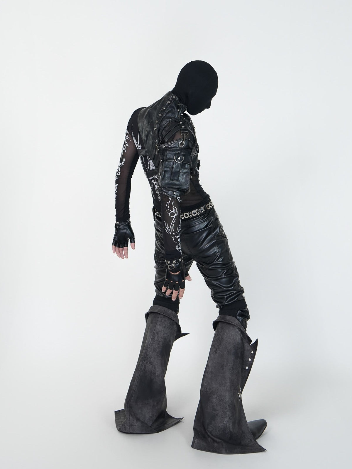 HEAVYWEIGHT PUNKSTYLE PU LEATHER SKINNY PANTS WITH DETACHABLE SLEEVES
