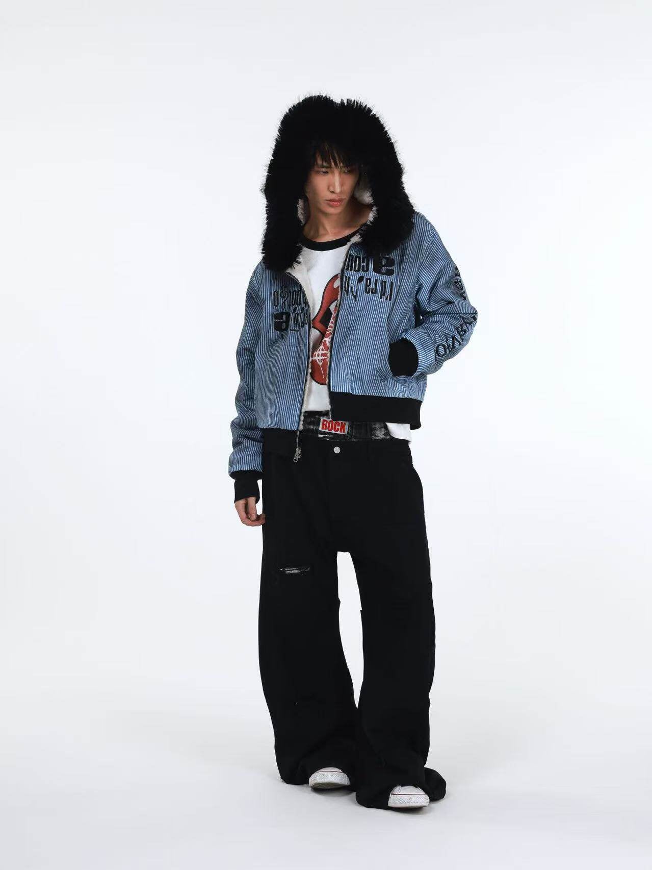 ROCK TIGER DOUBLE WAIST RIVET CURVED CUT JEANS