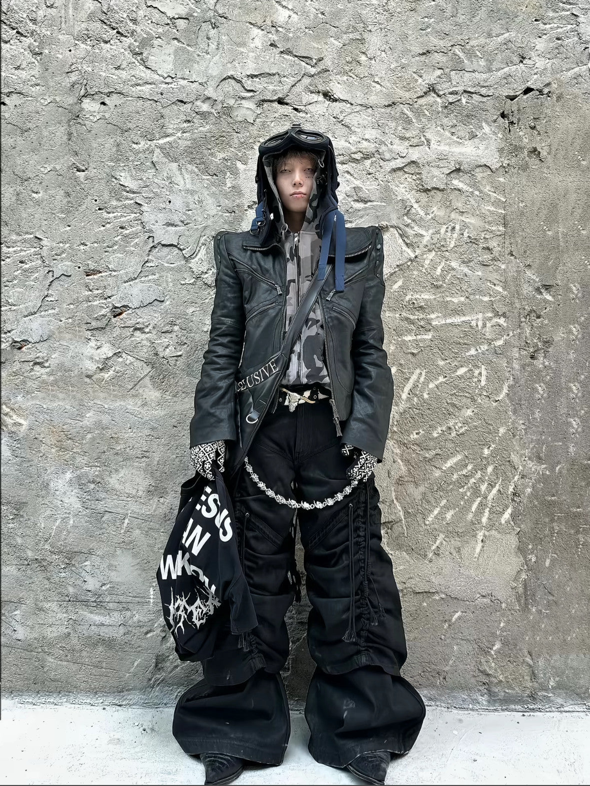 DARK NICHE STRUCTURED PLEATED WAXED HEAVYWEIGHT BAGGY JEANS