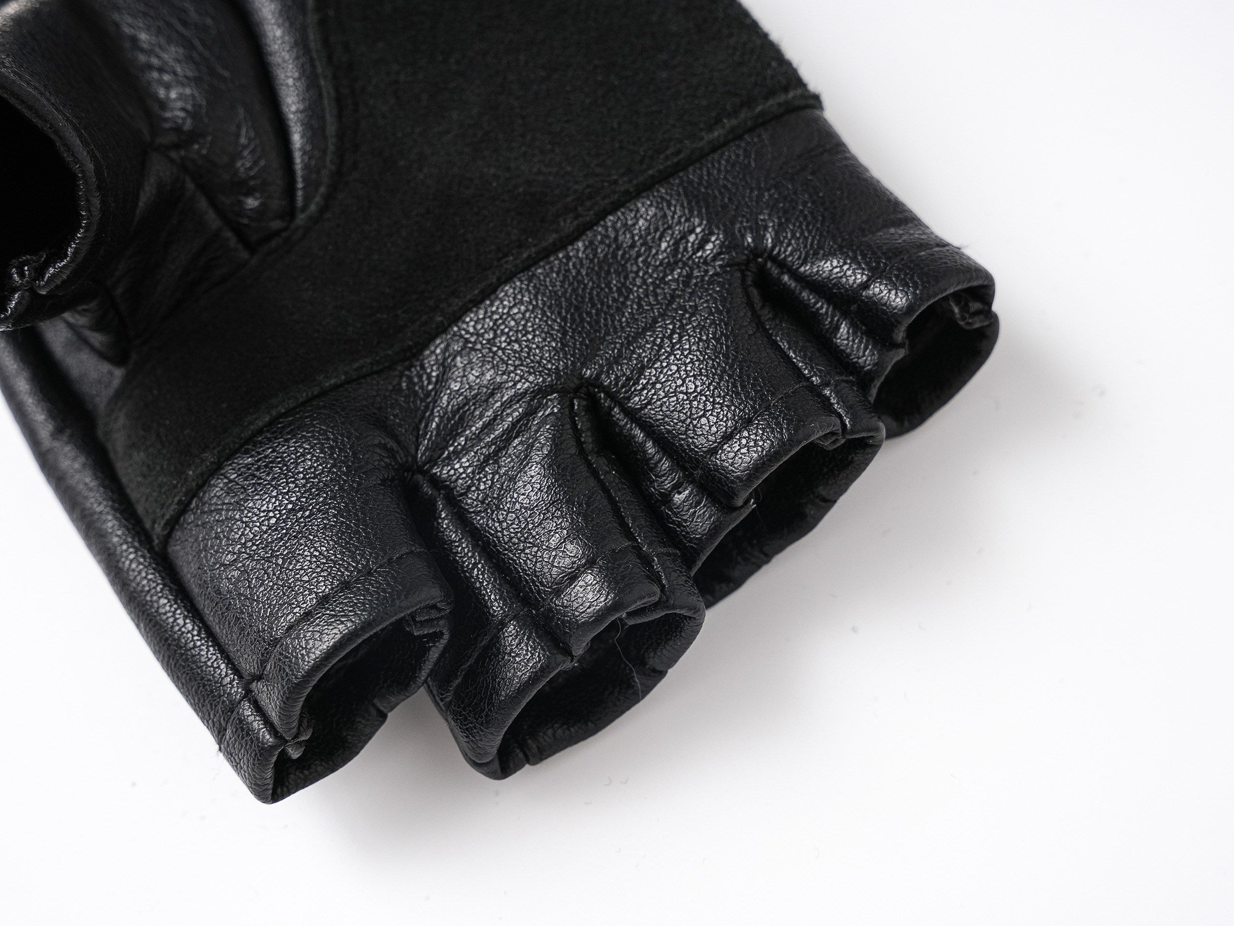 DARK PUNK STUDDED HALF-FINGER LEATHER GLOVES