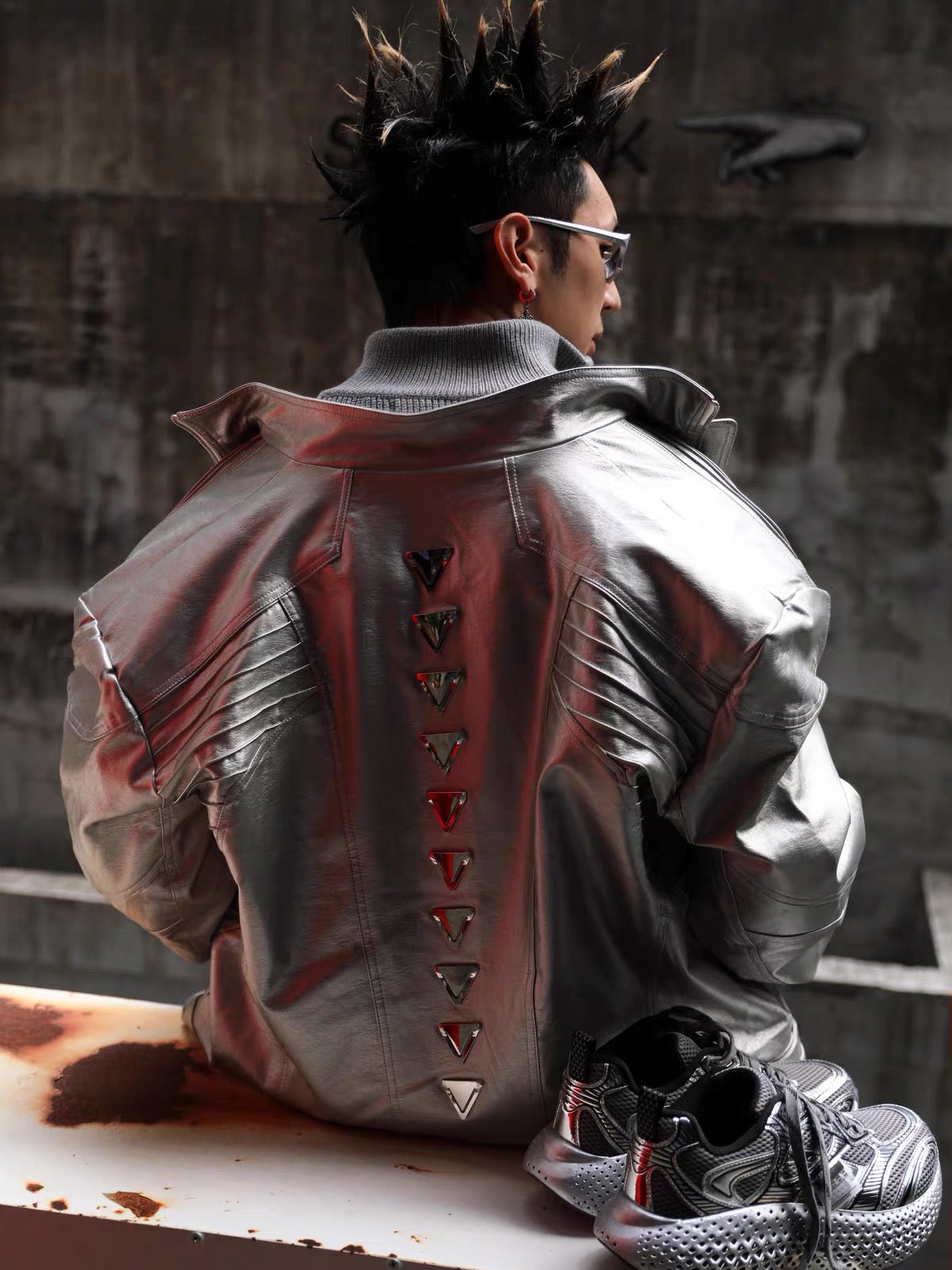 SILVER METAL BONE NICHE OVERSIZED LEATHER JACKET