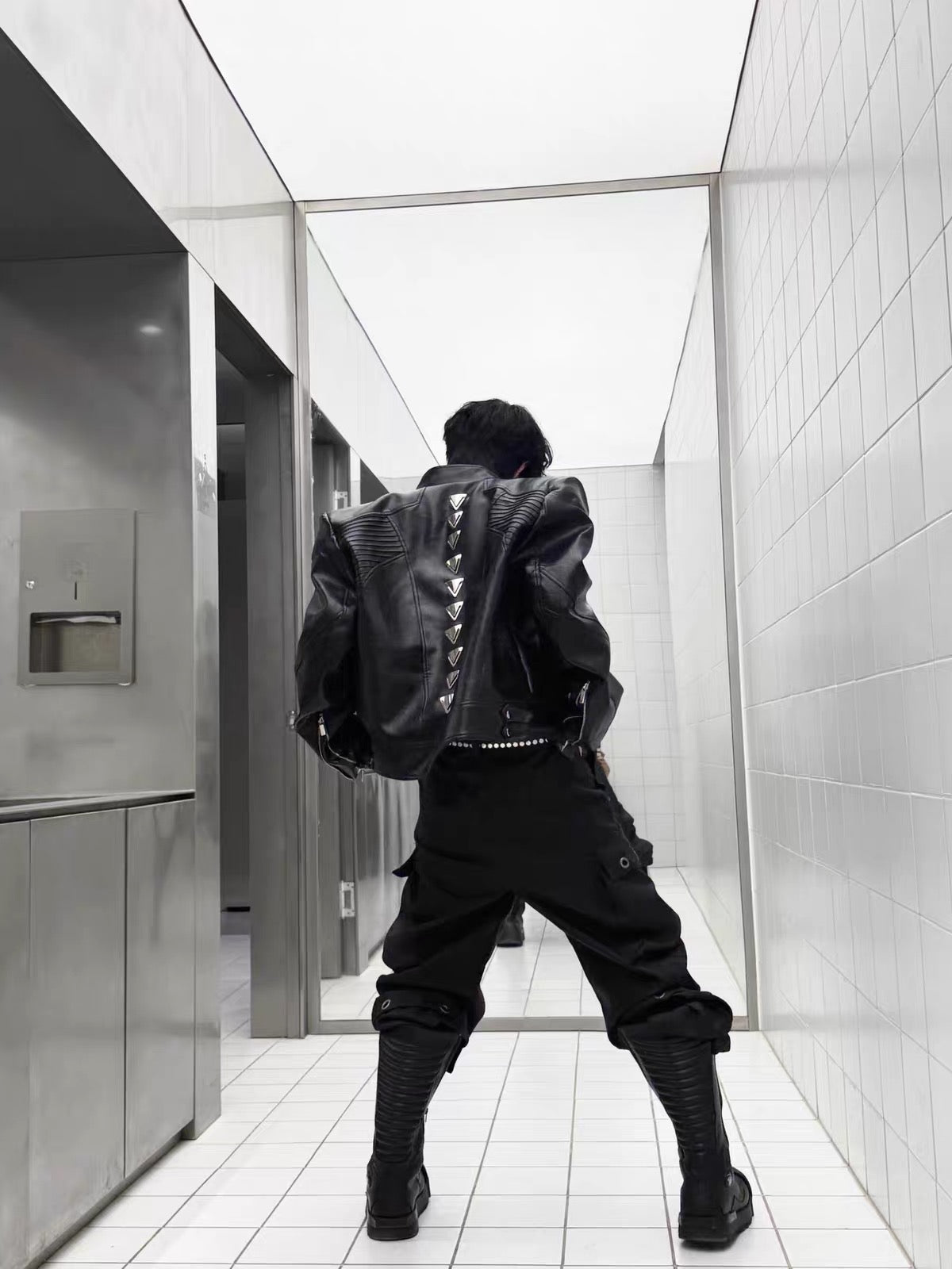 SILVER METAL BONE NICHE OVERSIZED LEATHER JACKET