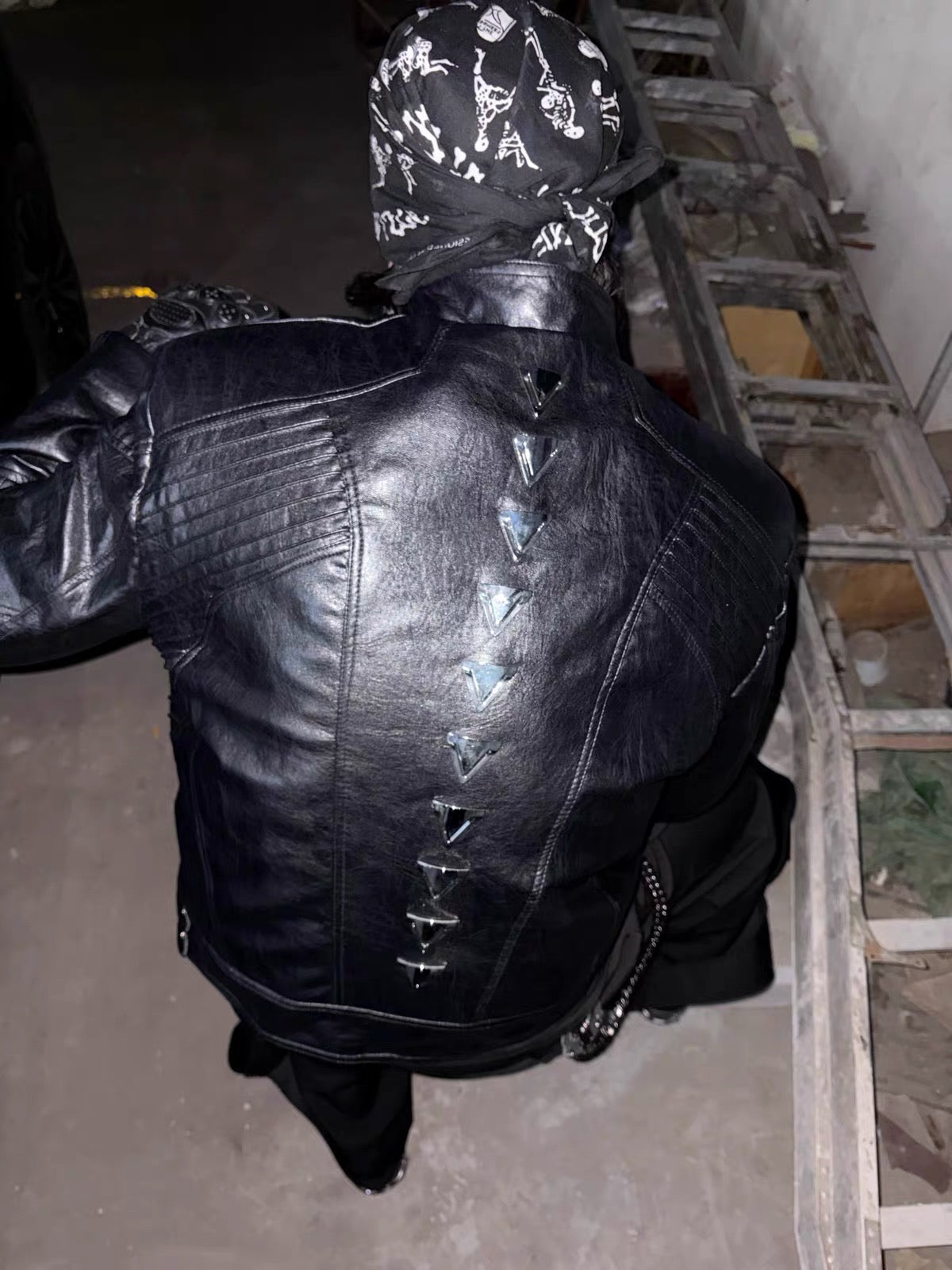 SILVER METAL BONE NICHE OVERSIZED LEATHER JACKET