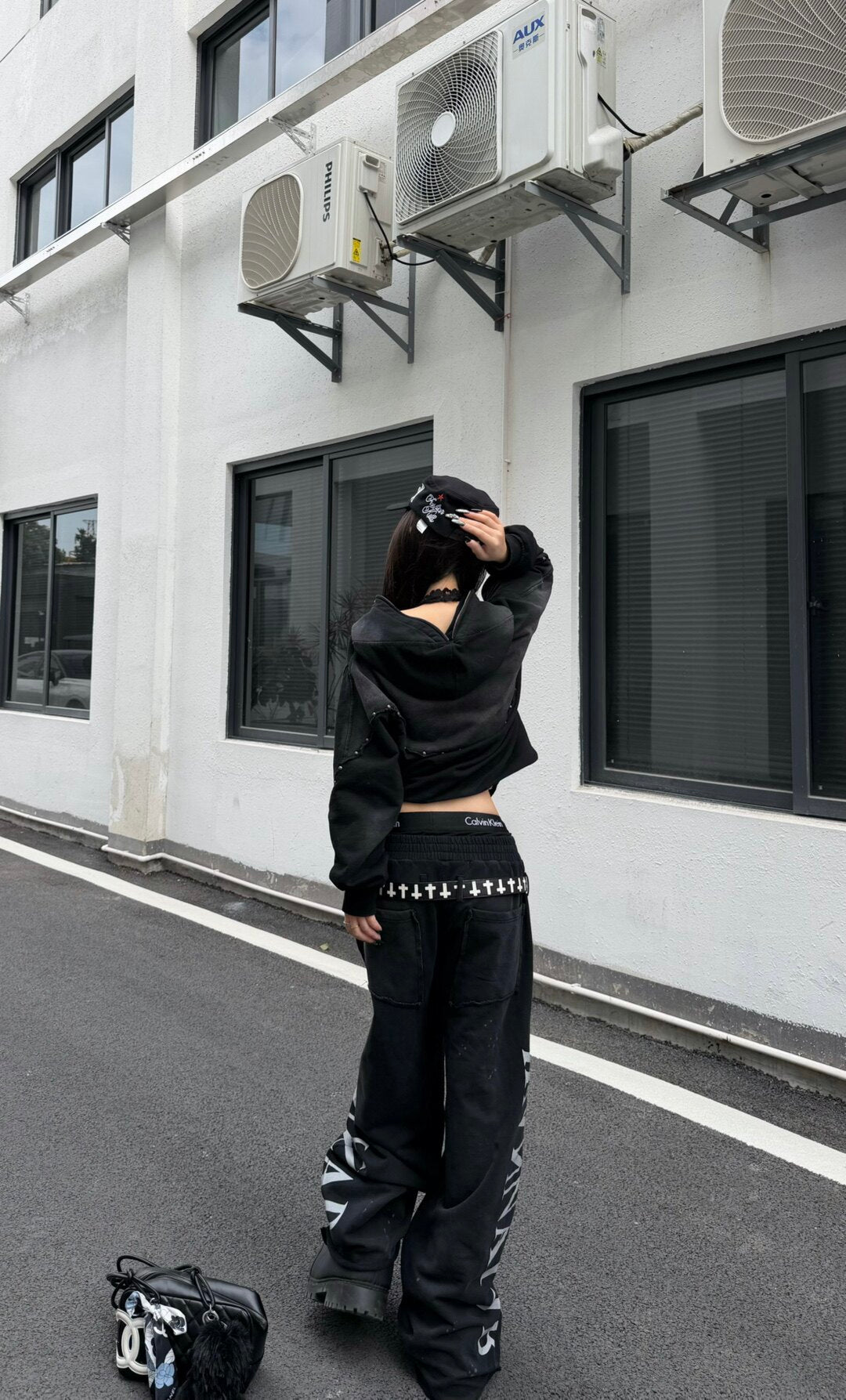 DOUBLE‑CROCODILE SHARK RIVET WASHED BOXY HOODIE