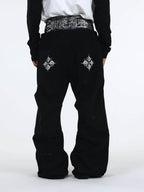 ROCK TIGER DOUBLE WAIST RIVET CURVED CUT JEANS