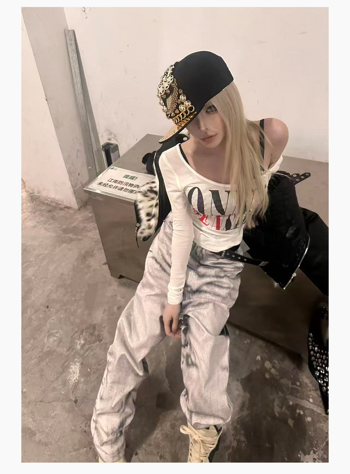 3D PRINTED WHITE TIGER WAXED JEANS