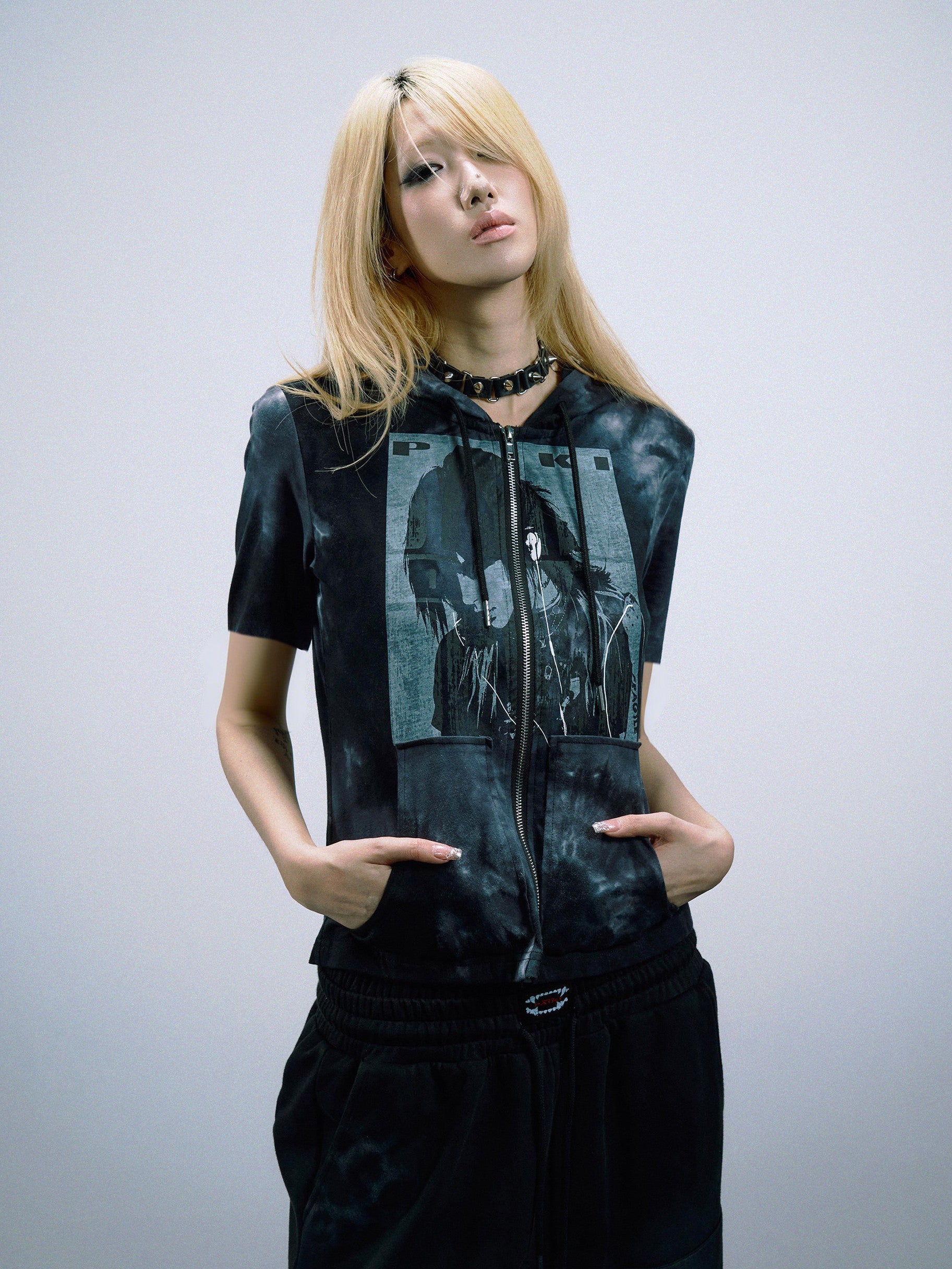 HAND TIE‑DYE REGULAR‑SHOULDER SLIM‑FIT ROCK T‑SHIRT Secondary image