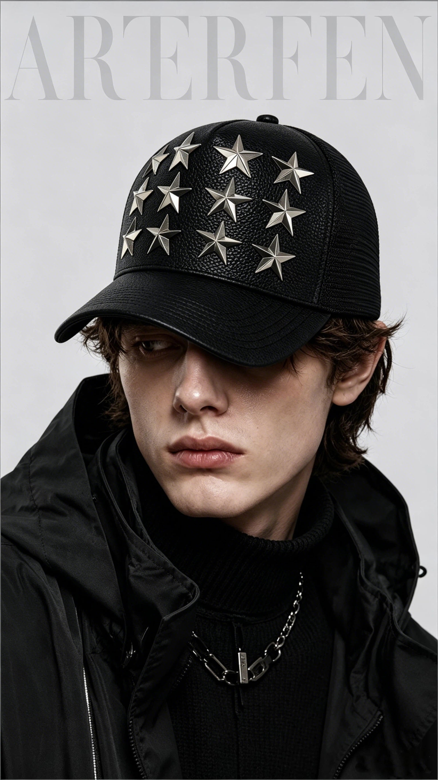 STAR RIVET LITCHI LEATHER CURVED BRIM TRUCKER HAT Secondary image