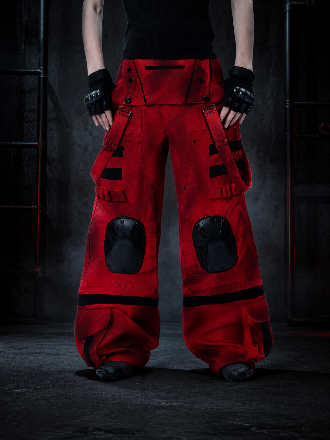 CYBERPUNK STYLE MULTI POCKET CARGO PANTS WITH KNEE GUARD DECOR Main image