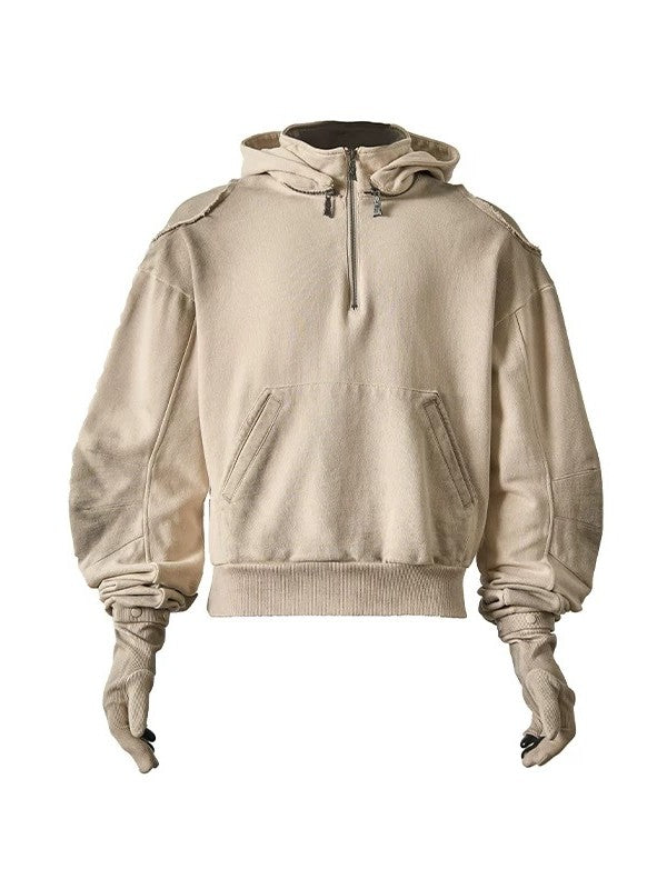 Brushed-fleece loose street windbreaker is made of soft brushed fleece material with a relaxed roomy cut, balancing lightweight windproof performance and cozy urban street aesthetics.