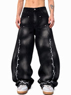 Flap-pocket tactical utility pants, multiple covered flap pockets boost storage functionality with tactical design language. Relaxed functional silhouette blends street utility style, great for daily outdoor and street matching.