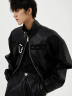 Raw-edge splice street pullover adopts raw-edge spliced panels and a loose fit, showcasing rugged, unrefined grunge street styling.