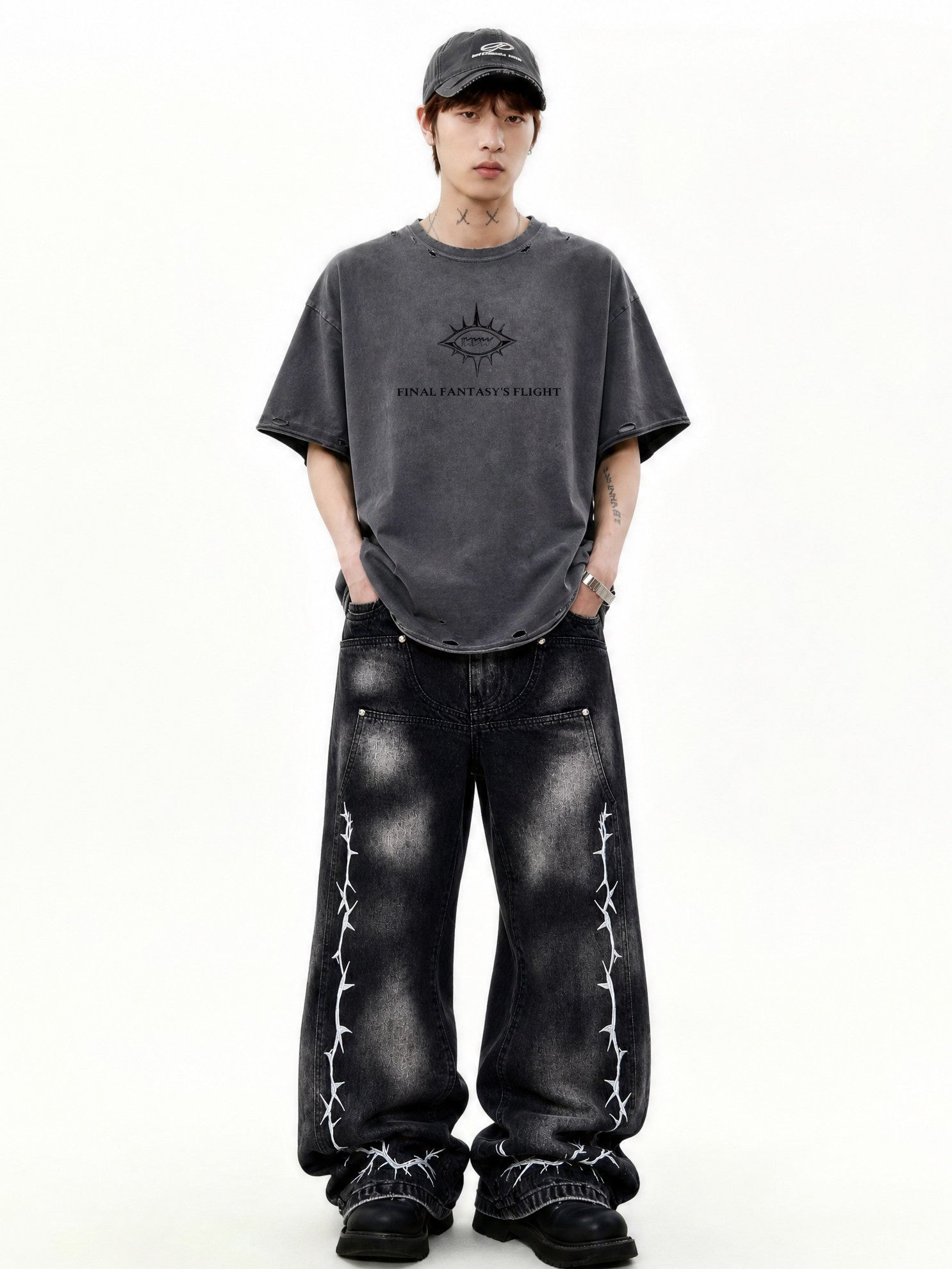 Rip-repair-patch distressed denim, artistic rip details paired with vintage repair patches create authentic worn-in texture. Grunge distressed design fits alternative streetwear and retro casual matching.