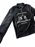 Rugged canvas tough outdoor jacket, sturdy canvas material durable and windproof.