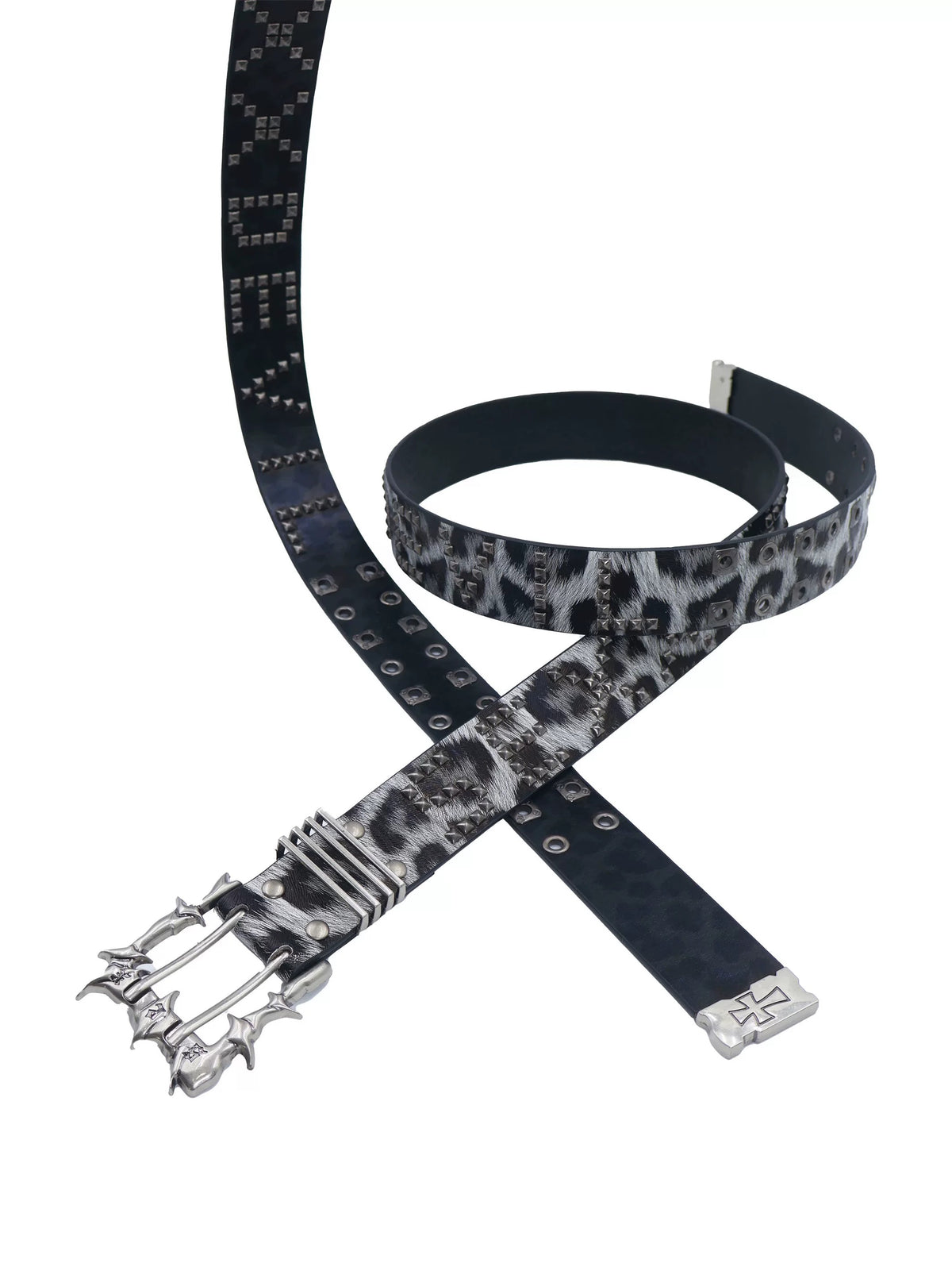 Stacked cuff wide leg jeans come with wide leg silhouette and tailored stacked cuff design, creating natural fabric pooling at ankles and presenting modern edgy denim street aesthetics.