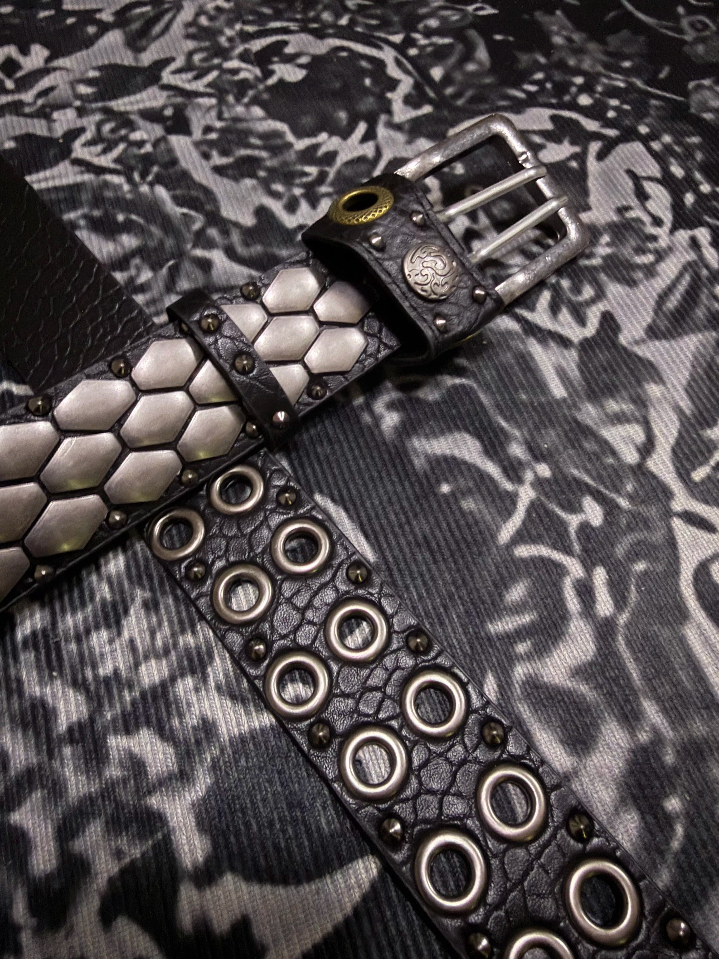 VISUAL DARK AVANT-GARDE SCALE HEAVY-DETAIL PUNK NICHE BELT Secondary image