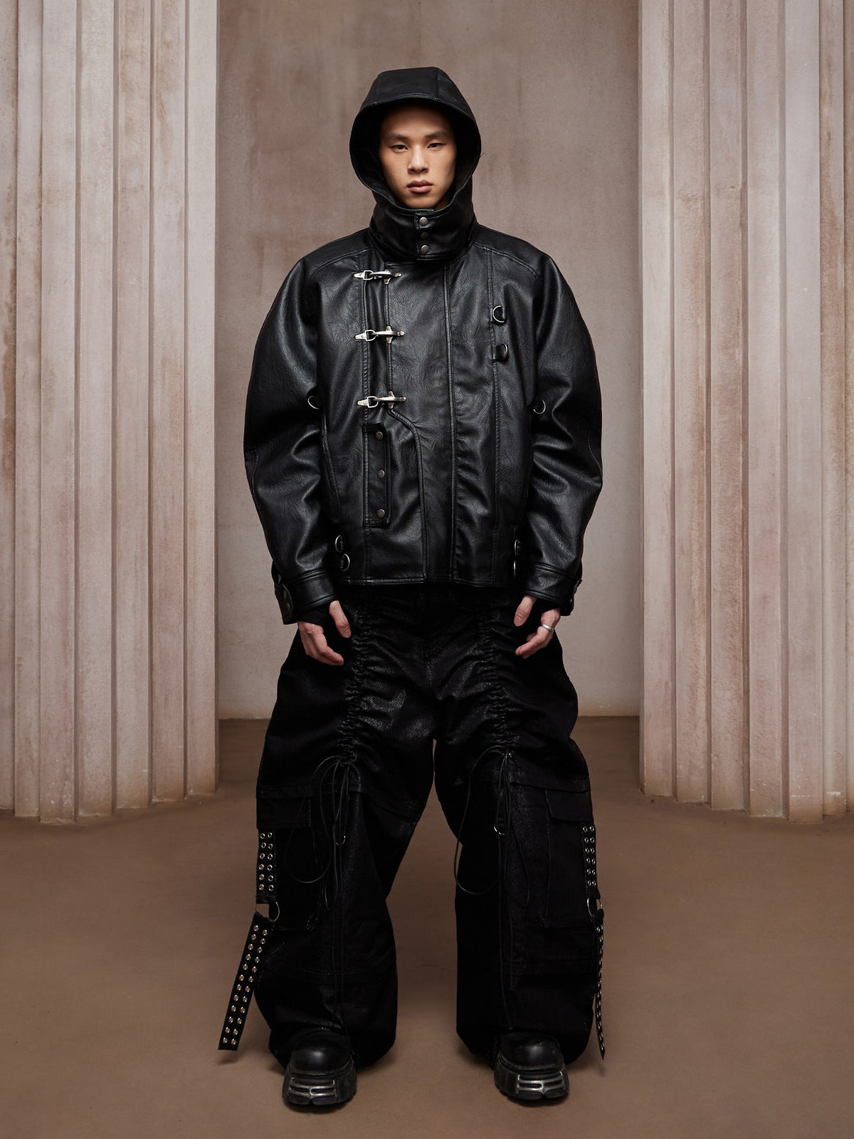 Vampire fangs street zip hoodie comes with full-zip closure and a slouchy oversized fit, adorned with sharp vampire fangs graphic artwork. Made from soft brushed fleece for warmth and comfort, it merges gothic vampire horror motifs with bold urban street attitude. Great for layering, this hoodie is perfect for Halloween nights and year-round dark alternative streetwear looks.