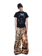 Y2K trendy casual hiphop fashion, blends iconic Y2K retro elements with classic hiphop street vibe.
